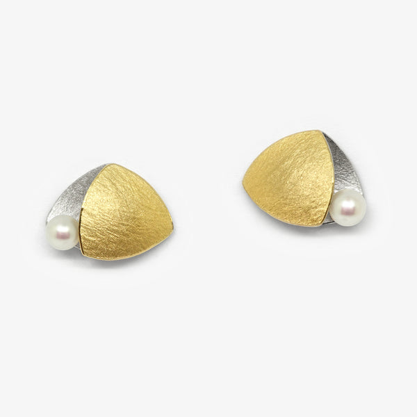 SHIELD STUDS + PEARL