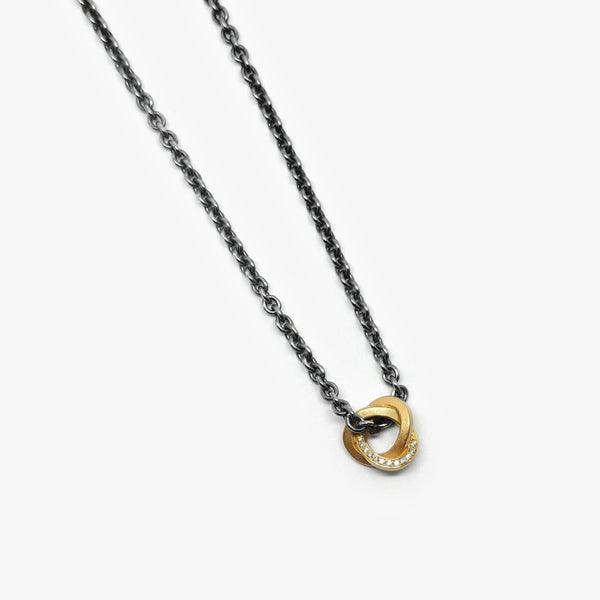 KNOT PENDANT - YELLOW GOLD + DIAMONDS #416.P