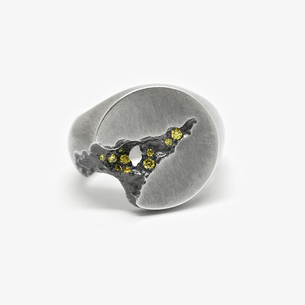 GEODE SIGNET RING - 18MM ROUND + YELLOW DIAMONDS