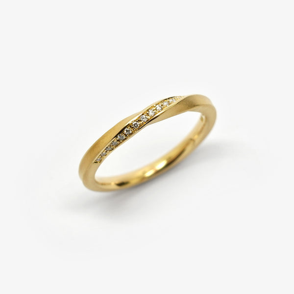 TURNING RING 2.0 - YELLOW GOLD + DIAMONDS