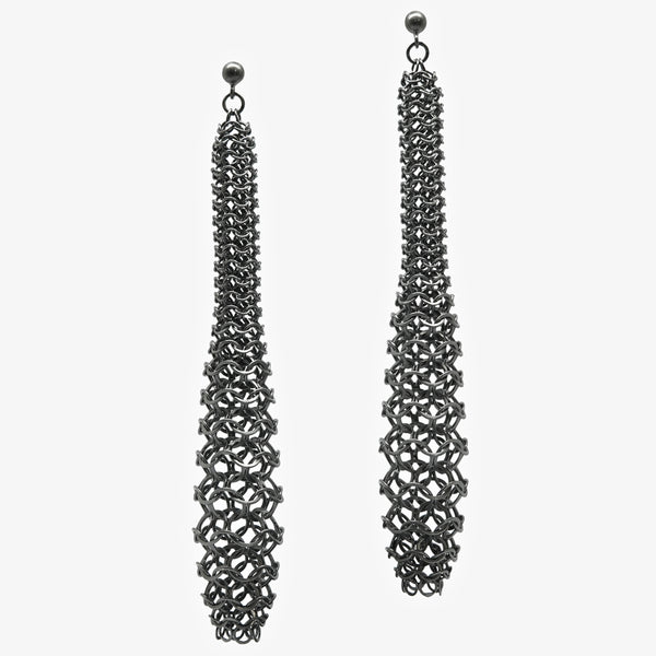 CUTHBERT EARRINGS - OXI SILVER