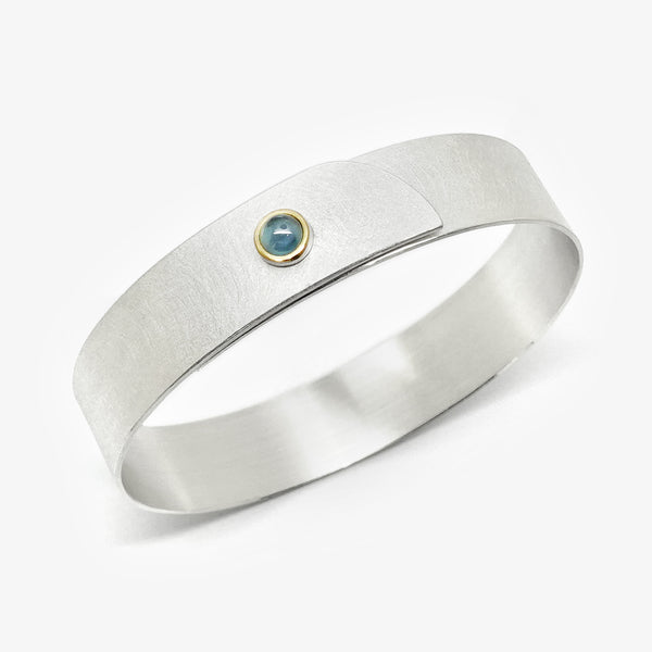 CABOCHON BUTTON BANGLE - LONDON BLUE TOPAZ