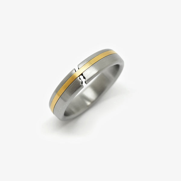 CRACKLE RING - STEEL + YELLOW GOLD BAND - OVAL 5