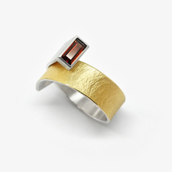 SPIRAL RING - GARNET