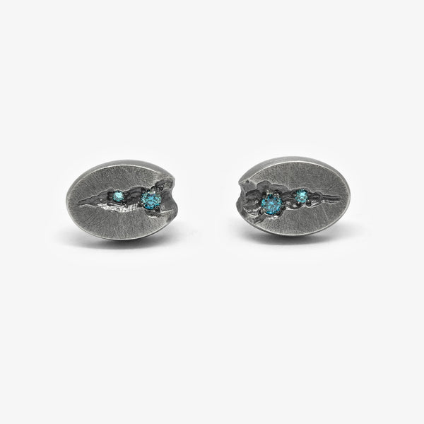 GEODE STUDS - OVAL - 4 BLUE DIAMONDS