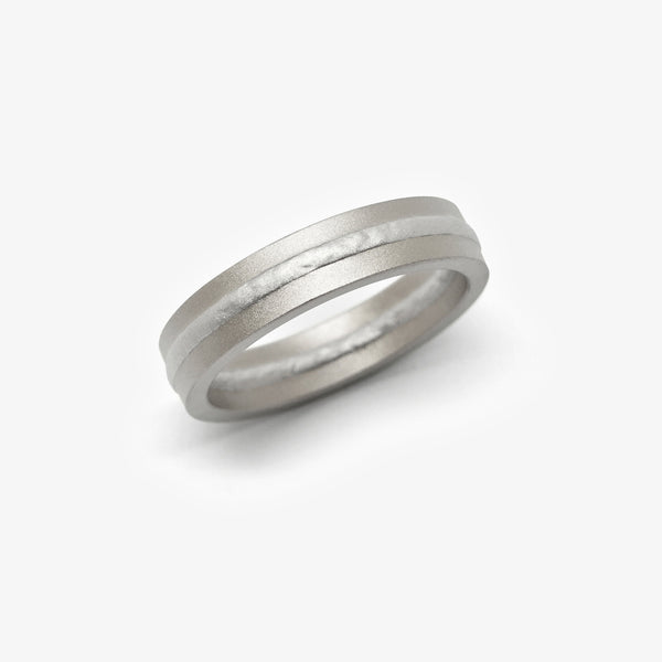 FUSION WEDDING RING 5MM - GREY GOLD + PURE PLATINUM