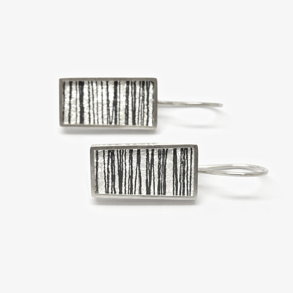 MEDIUM EARRINGS - BLACK HORIZONS