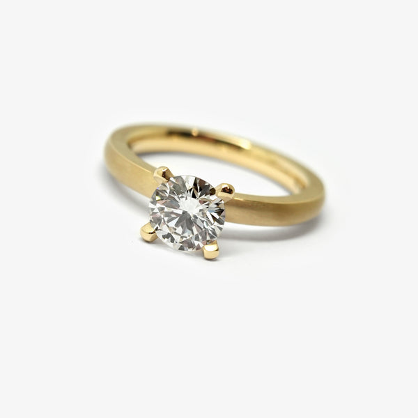 AMATIS - 4 PRONGS - YELLOW GOLD - 1 CARAT DIAMOND