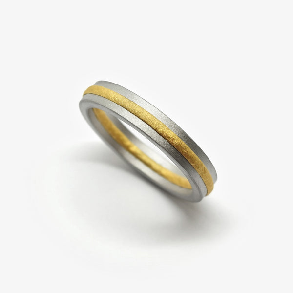 FUSION WEDDING RING 4MM - PLATINUM + PURE GOLD