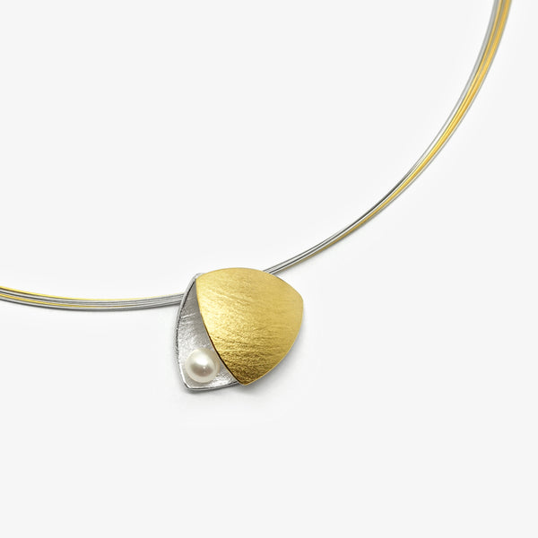 SHIELD PENDANT + PEARL