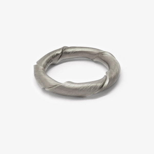 TWIST RING #13 - GREY GOLD