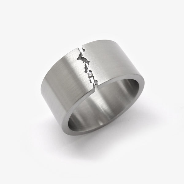 CRACKLE RING - STEEL + DIAMOND - RECTANGULAR 13