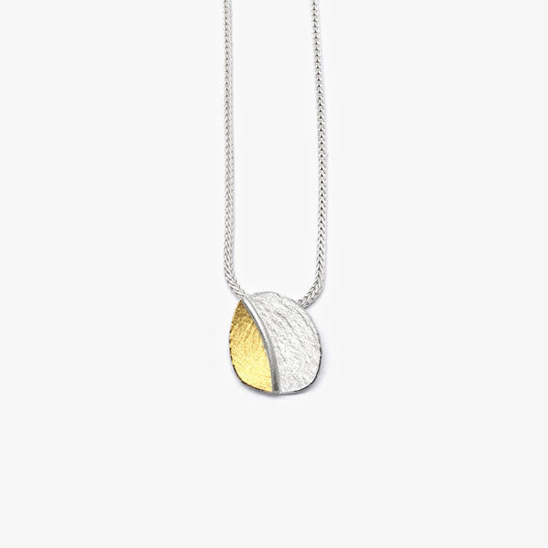 LEAF PENDANT