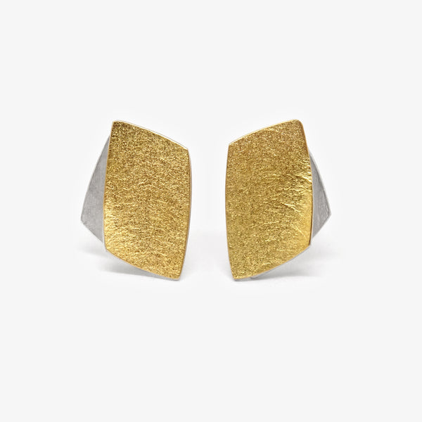 SAIL STUDS