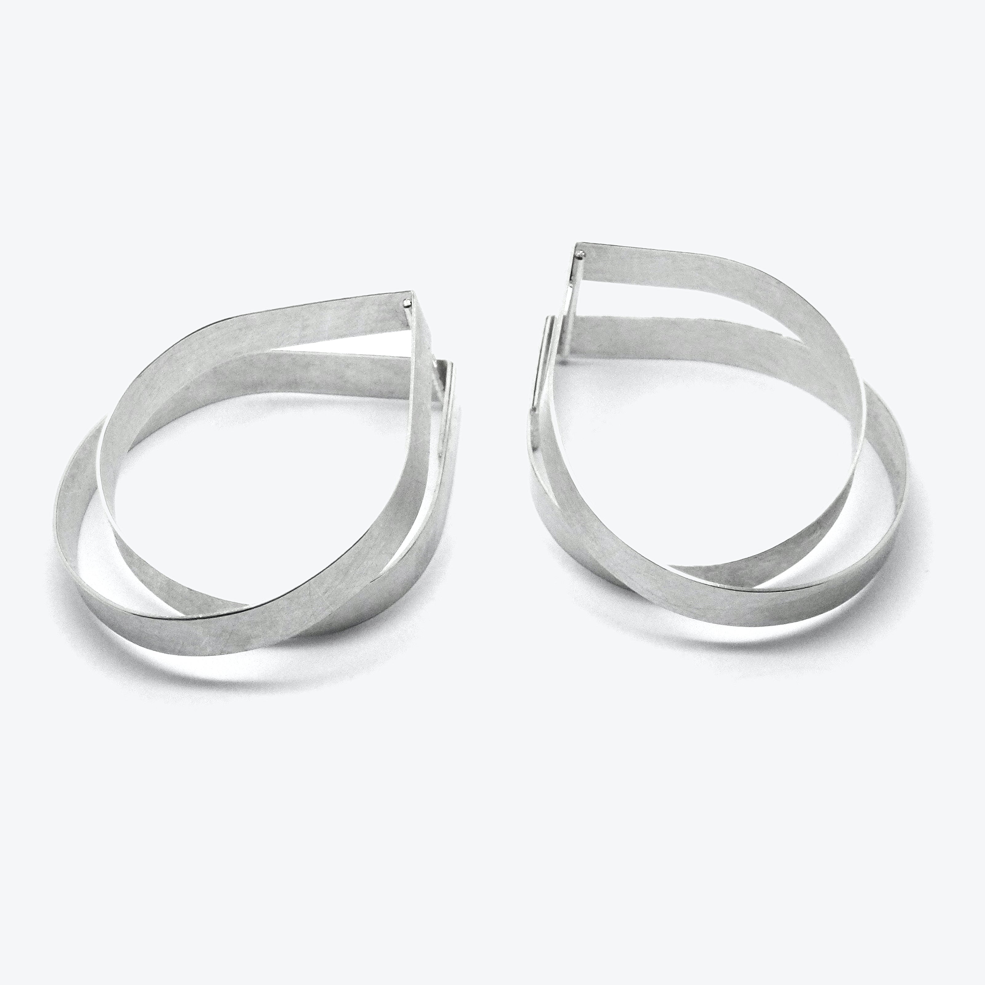 RIBBON EARRINGS - DROP