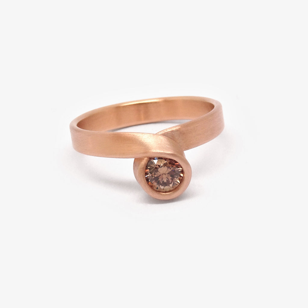 LOOP ENGAGEMENT RING #20S - RED GOLD + CINNAMON DIAMOND – ORRO