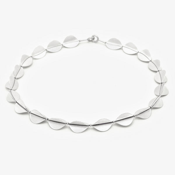 VELA NECKLACE