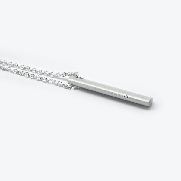 LONG EDGE PENDANT + DIAMOND