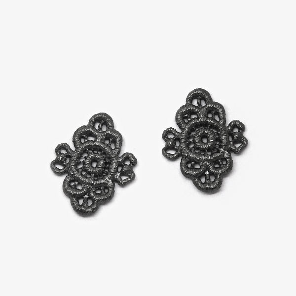 TURANDOT STUDS - OXIDISED