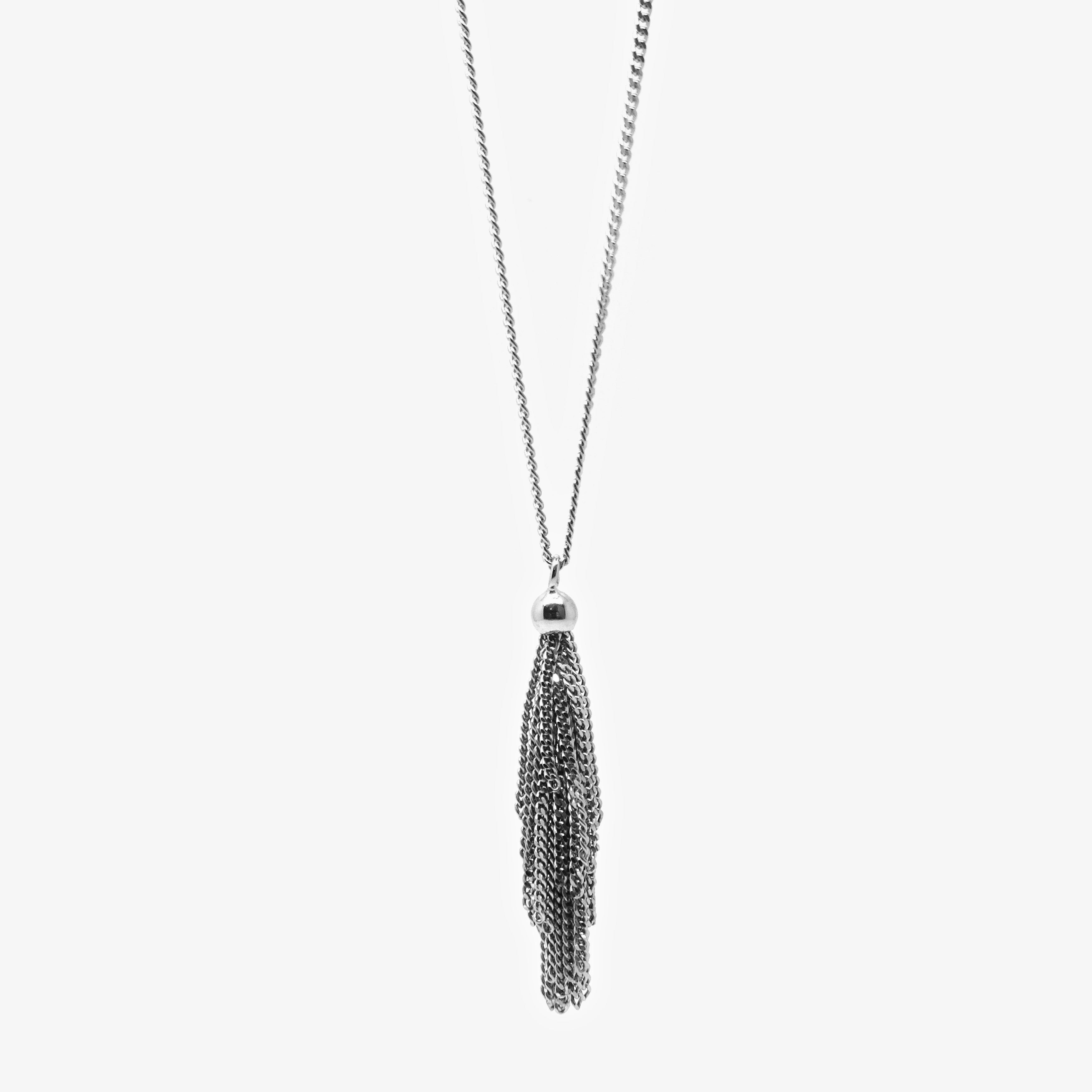 SMALL TASSEL PENDANT - WHITE RHODIUM