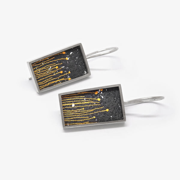 MEDIUM EARRINGS - GOLD BULLRUSHES
