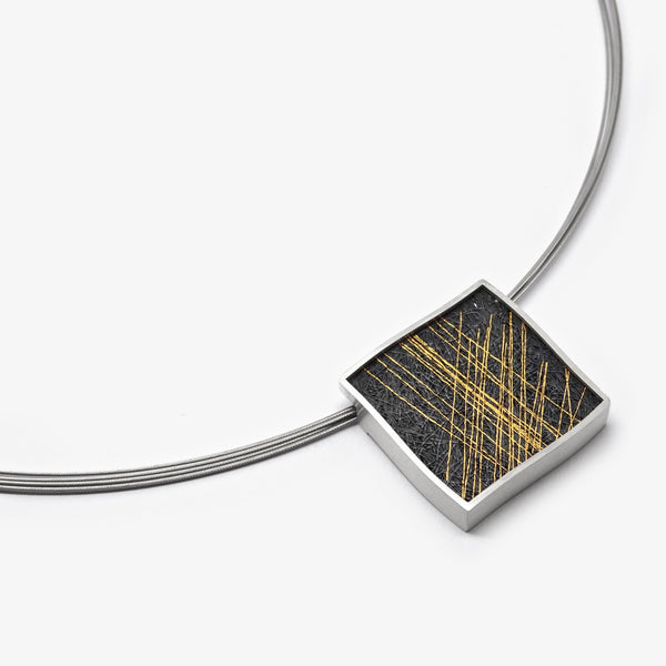 SQUARE PENDANT - HESSIAN