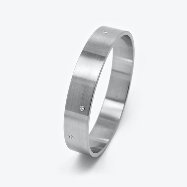 WIDE BANGLE + 3 DIAMONDS
