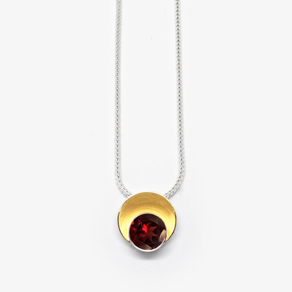 COWL PENDANT - GARNET