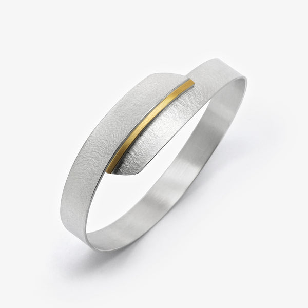 GOLD LINE BRACELET
