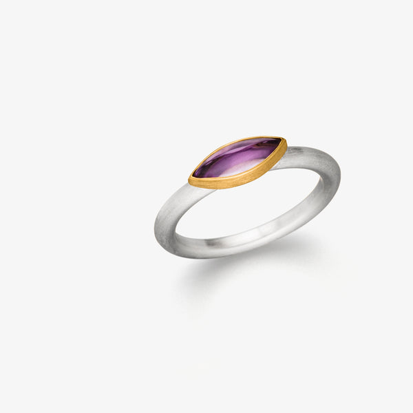 NAVETTE RING - AMETHYST