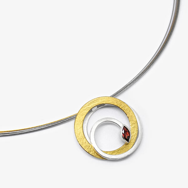 TENDRIL PENDANT - GARNET