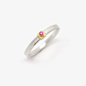LITTLE RUBY RING