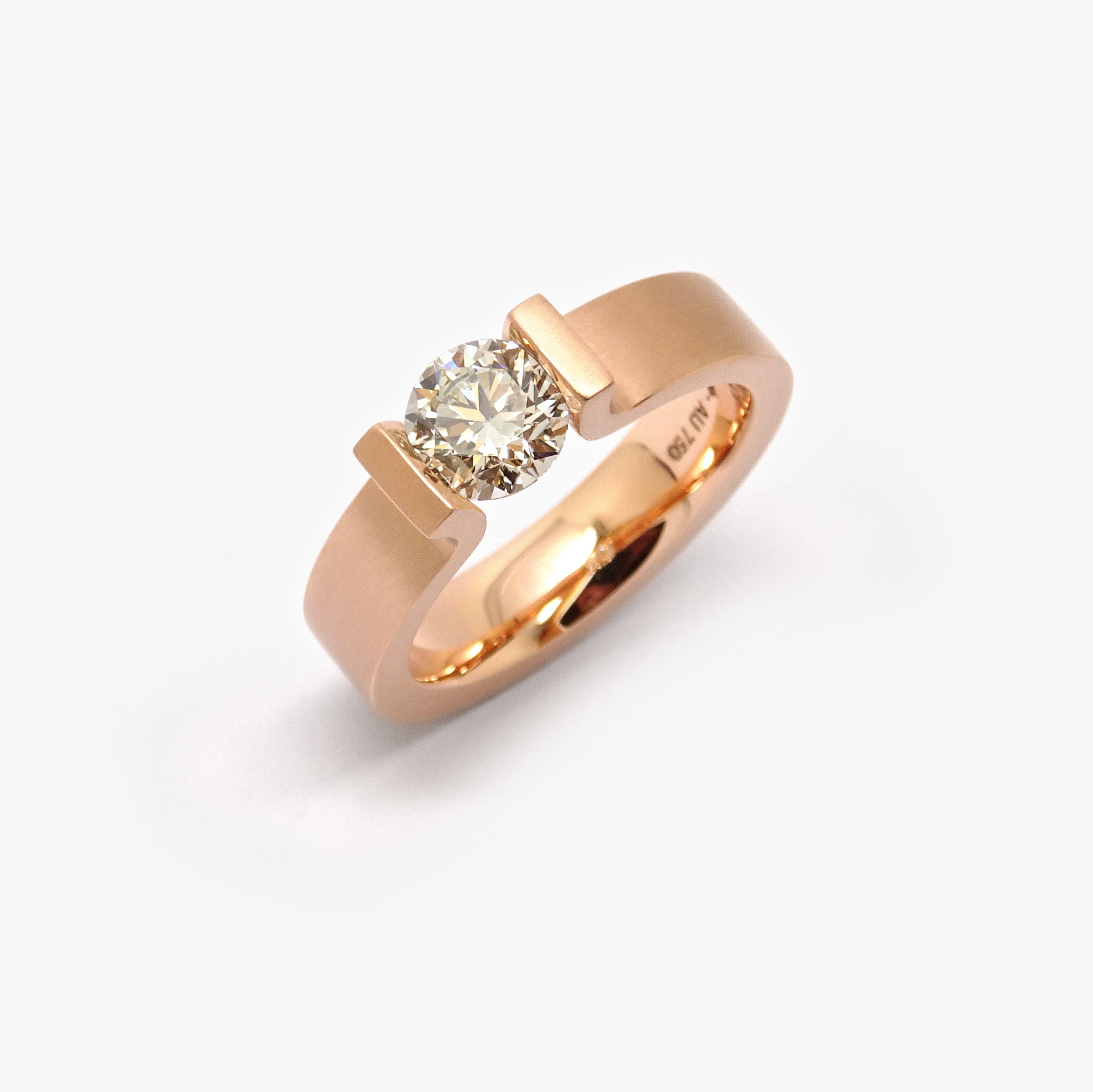 OPEN END C - RED GOLD + 0.83CT