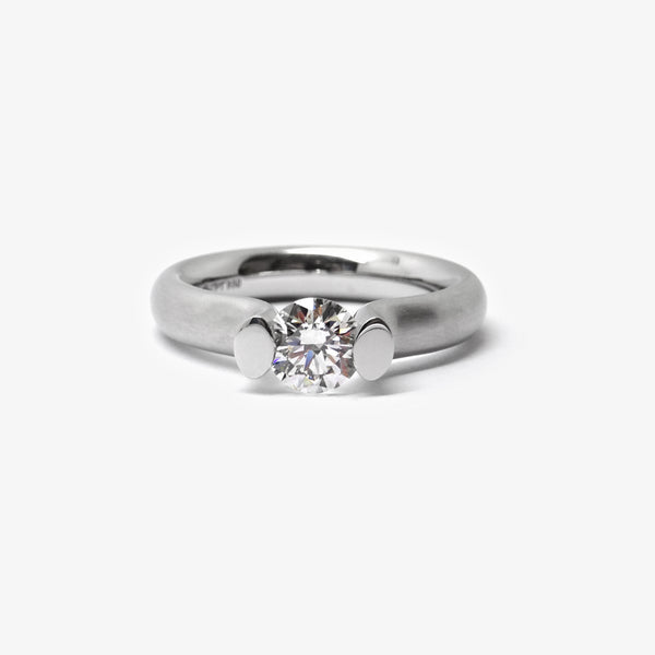 HEAVEN PLATINUM + 0.70 CARAT DIAMOND