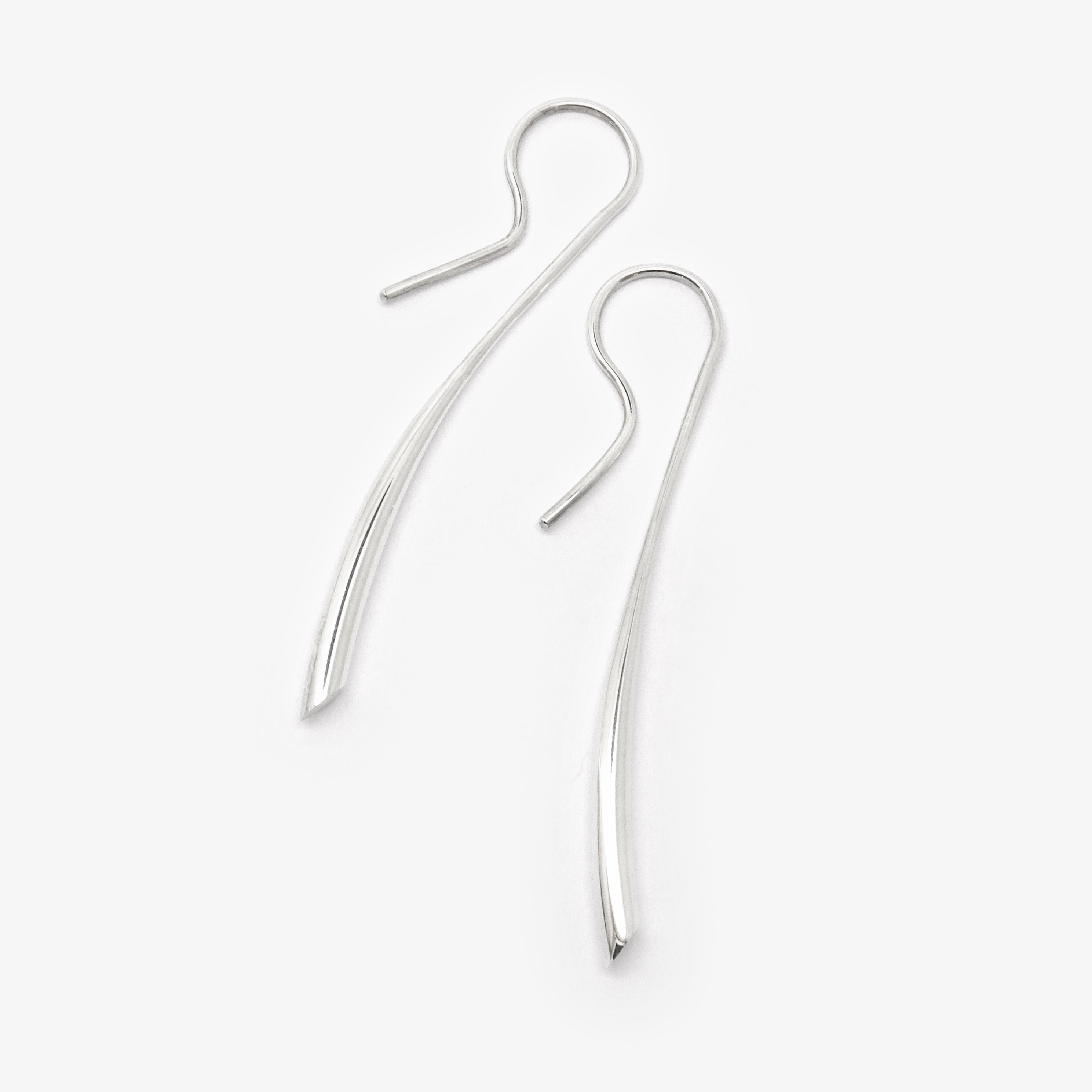 TAPERED EARRINGS