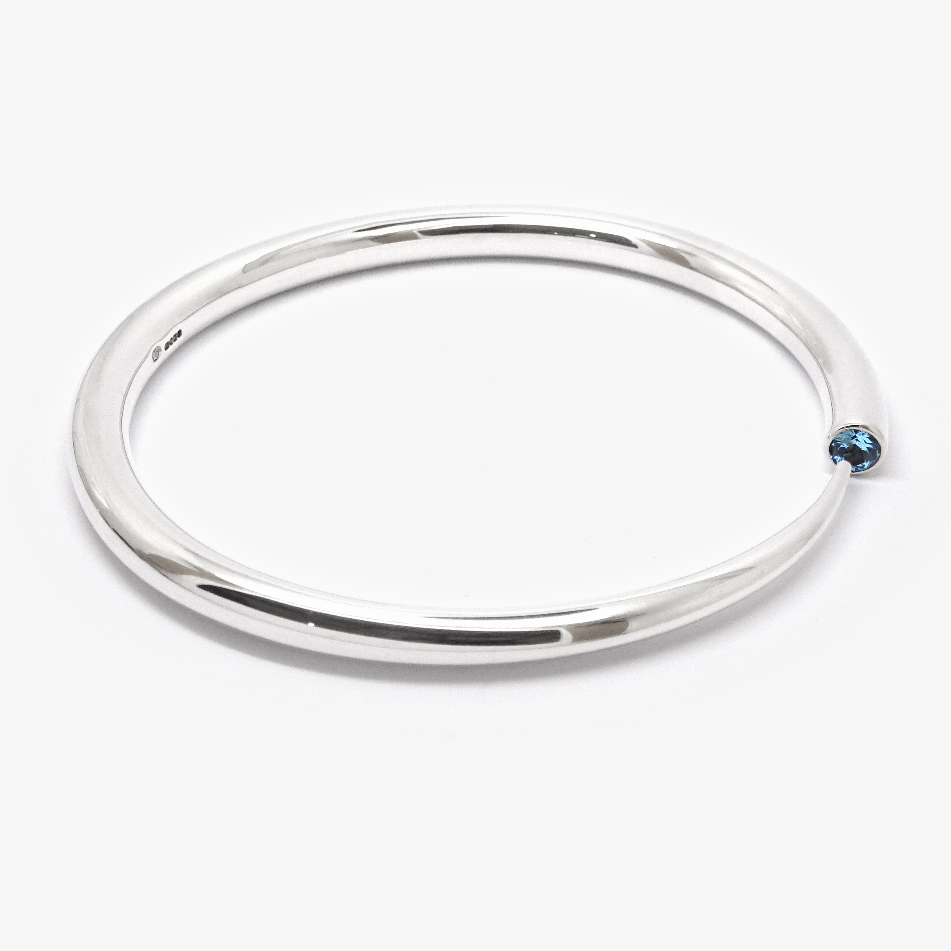 TAPERED BANGLE - TOPAZ