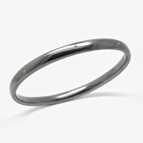 EDGE BANGLE - OXI + 8 DIAMONDS
