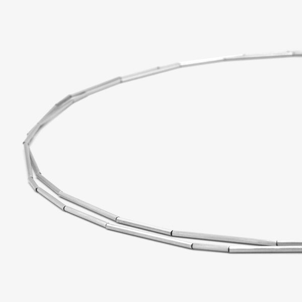 LONG LINEA NECKLACE - SILVER