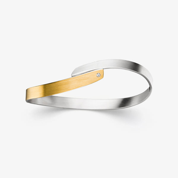 EMBRACE BRACELET + DIAMOND
