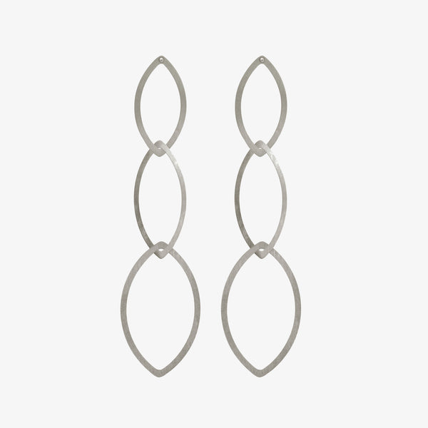 QUINTA NAVETTE EARRINGS - PLATINUM