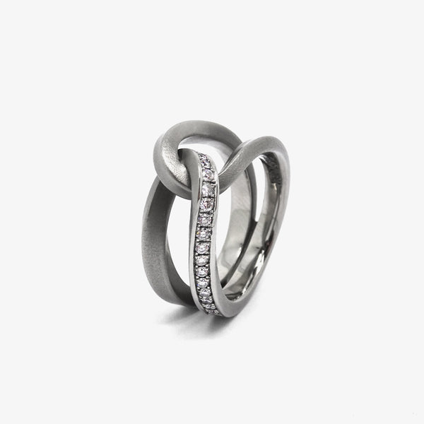 LOOP RING - STEEL + DIAMONDS